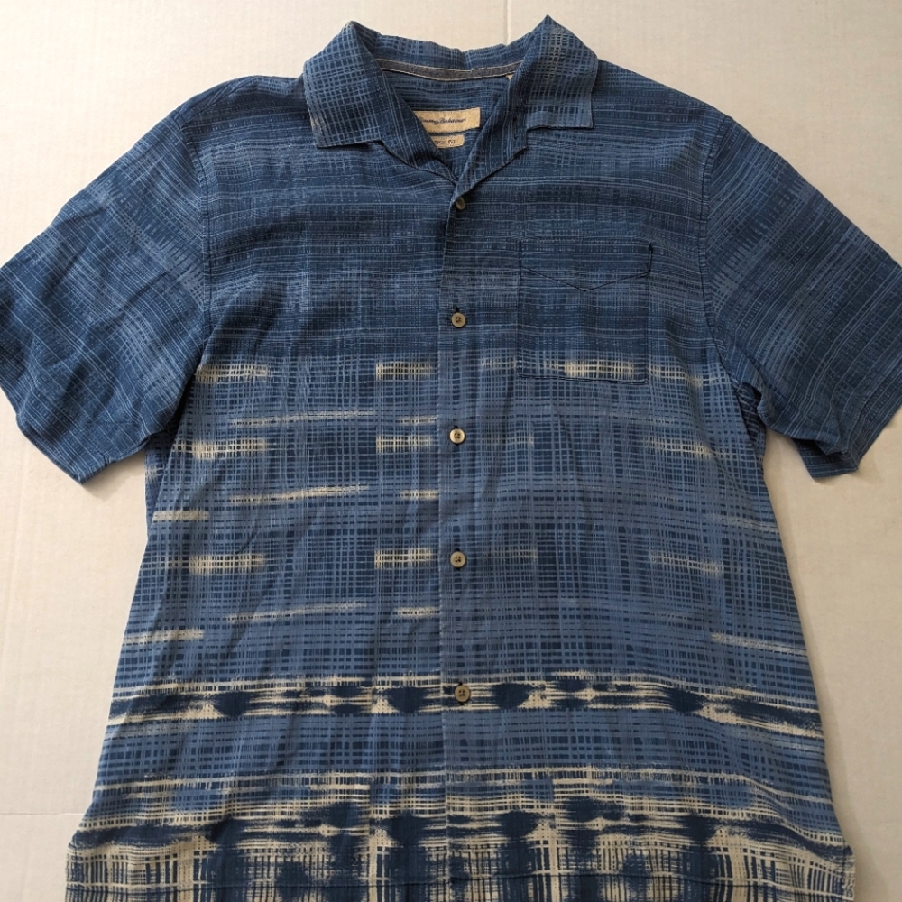 Tommy Bahama Blue Silk Hawaiian shirt